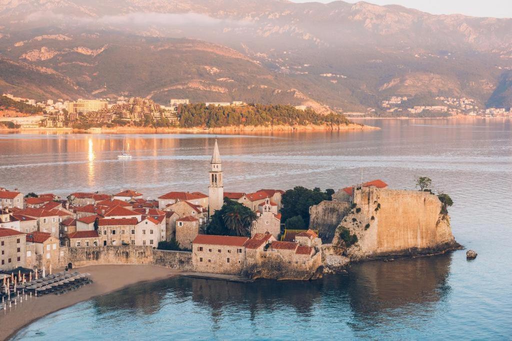Old Town Skyline Apartment 3 Budva Luaran gambar